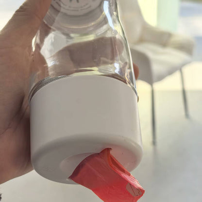 2-in-1 Portable Water Bottle & Travel Cup for Dogs